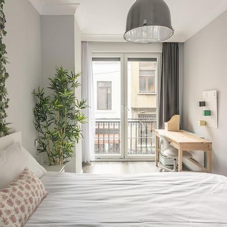 イスタンブールCentral And Refreshing Flat In Beyogluアパートメント エクステリア 写真